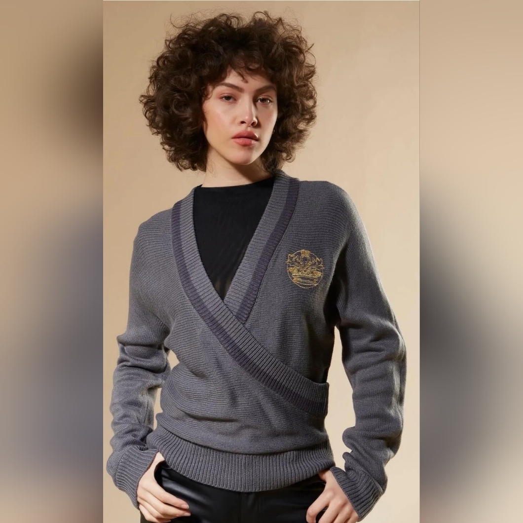 Nwt Outlander Sweater